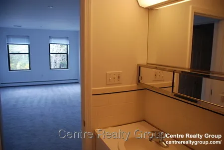 135 Florence St, Chestnut Hill