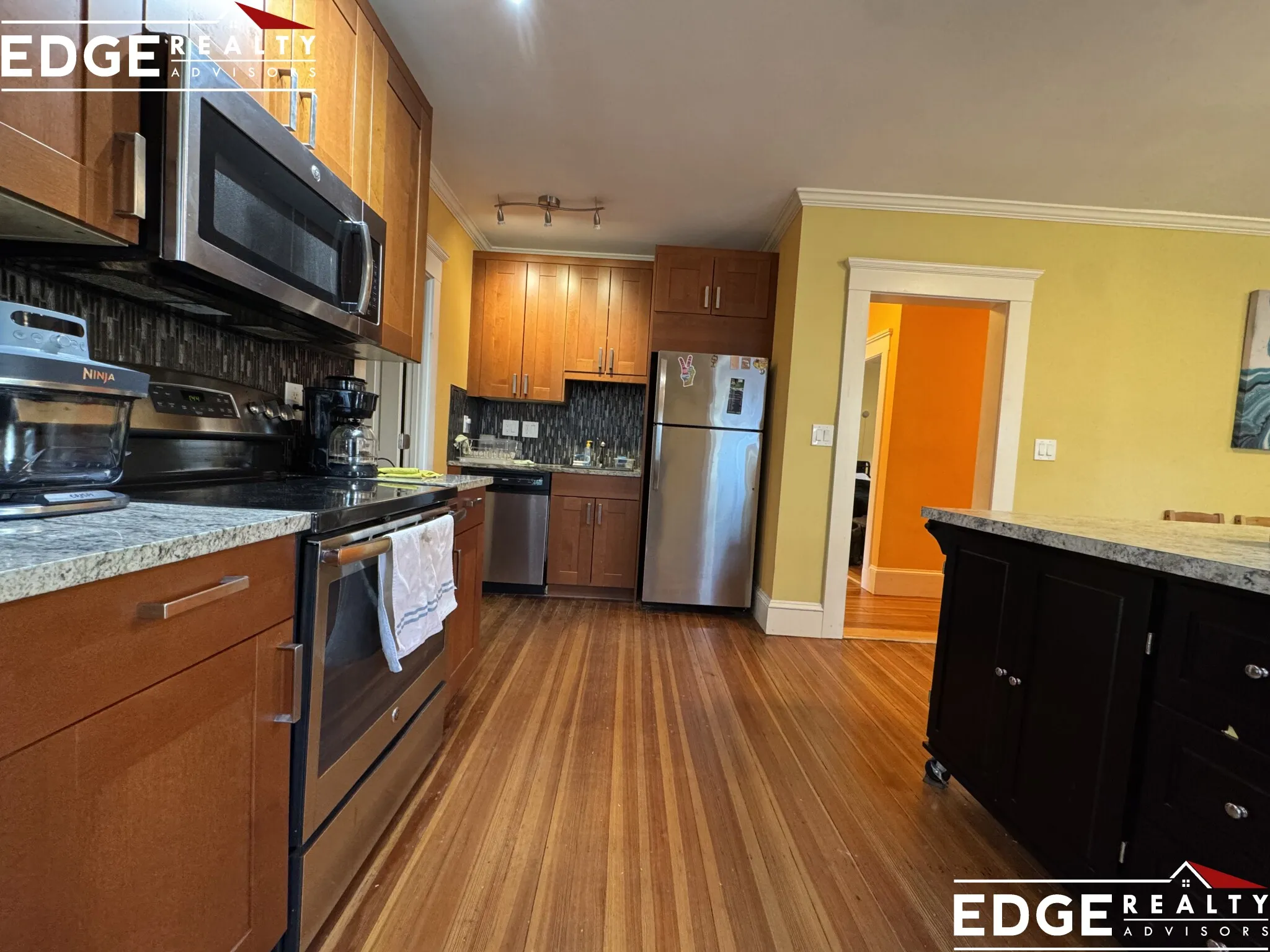 136 Summer St, Watertown