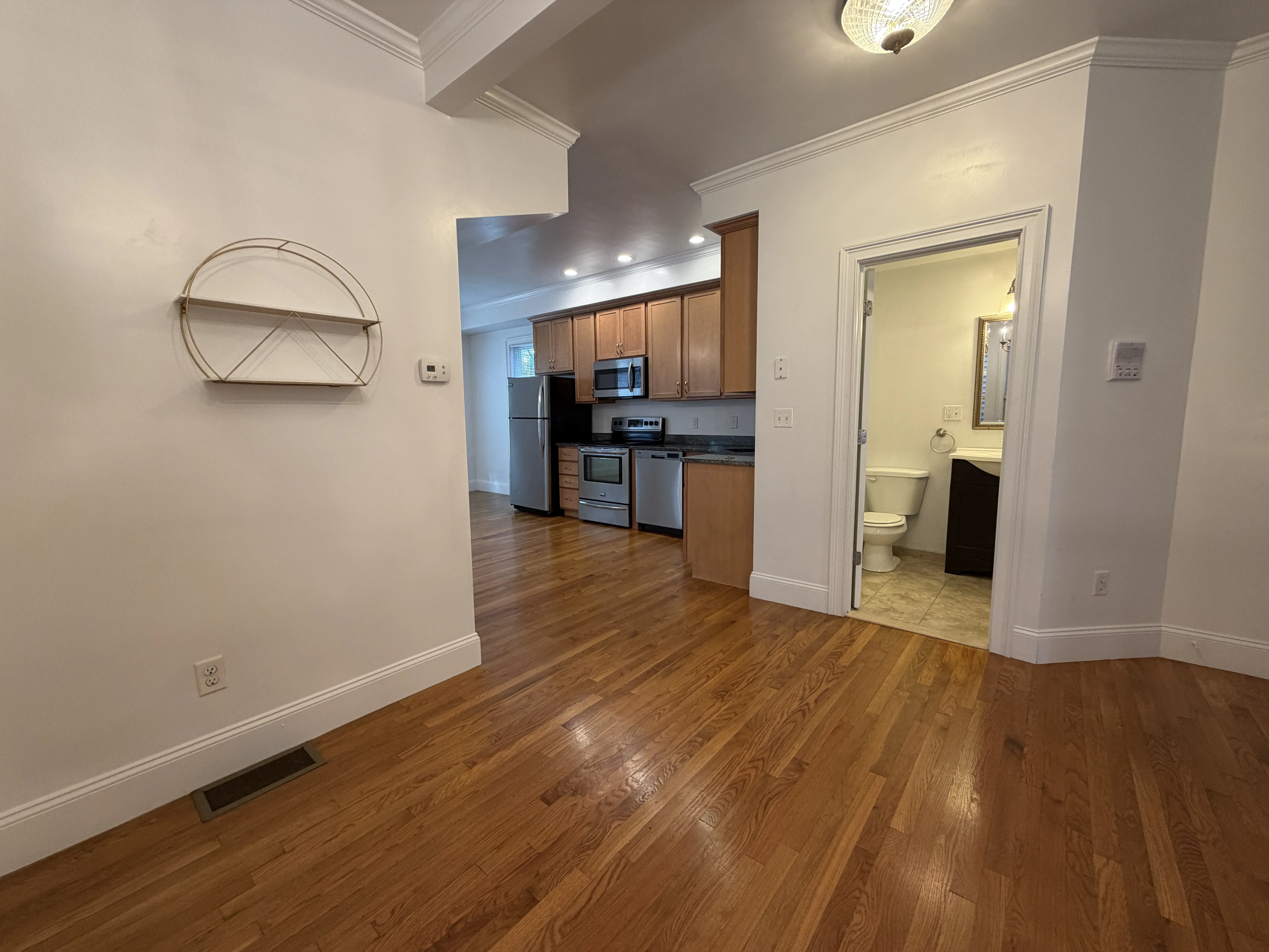 157 M St, South Boston