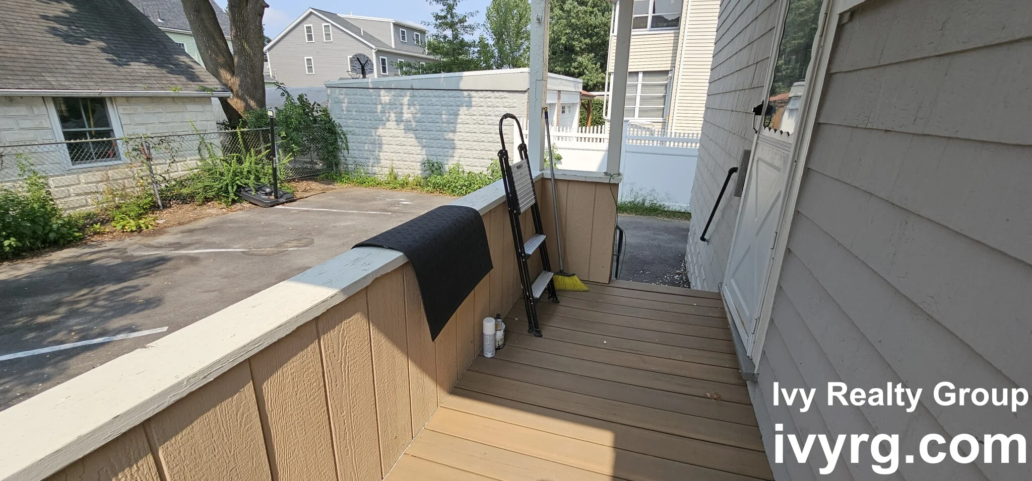 28 Rawson Rd, Arlington