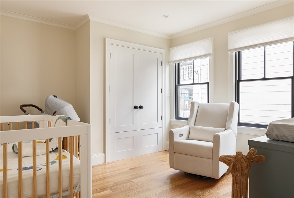 346 Walden St, Neighborhood 9