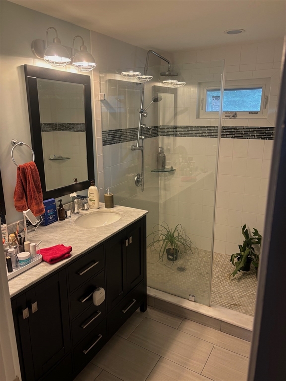 569 Commonwealth Ave, Newton