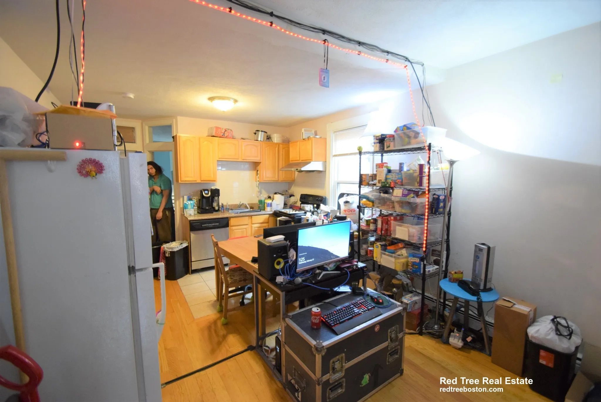 3 Warwick St, Roxbury