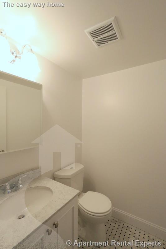 55 Langdon St, Harvard Square