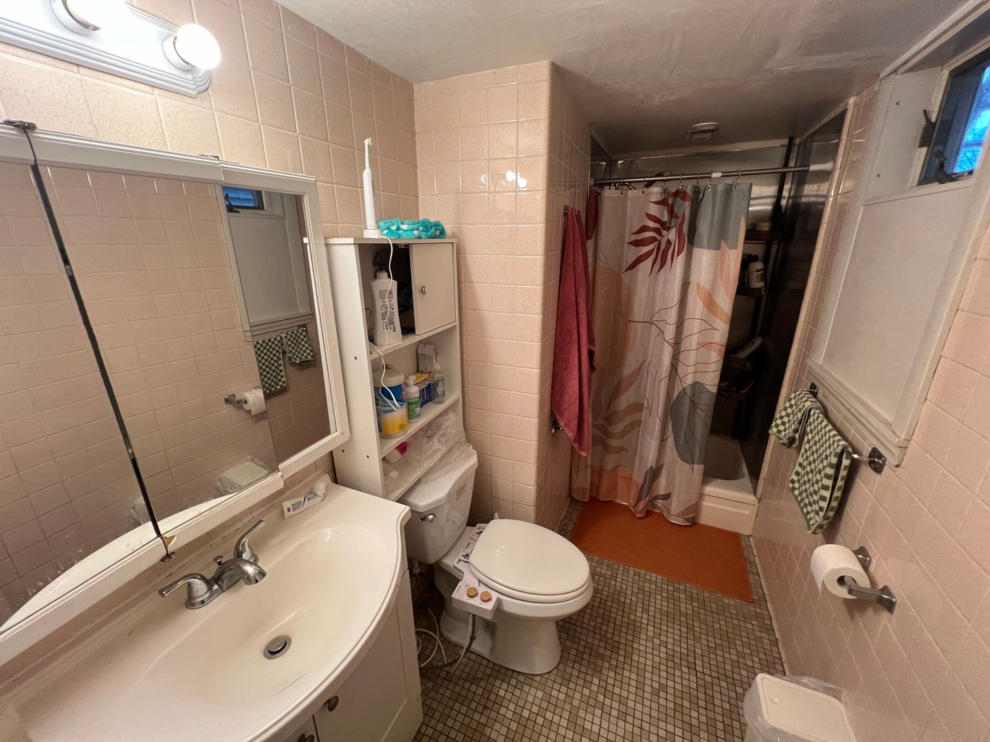 363 Beacon St, Ward Two