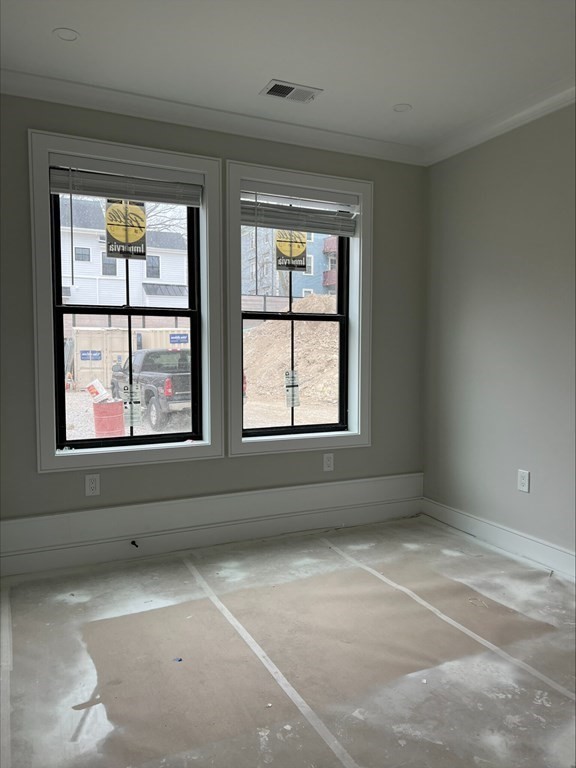 4 bed, 2 bath apartment for rent at 282 Lamartine St Unit 1, Jamaica Plain — photo 2 of 7
