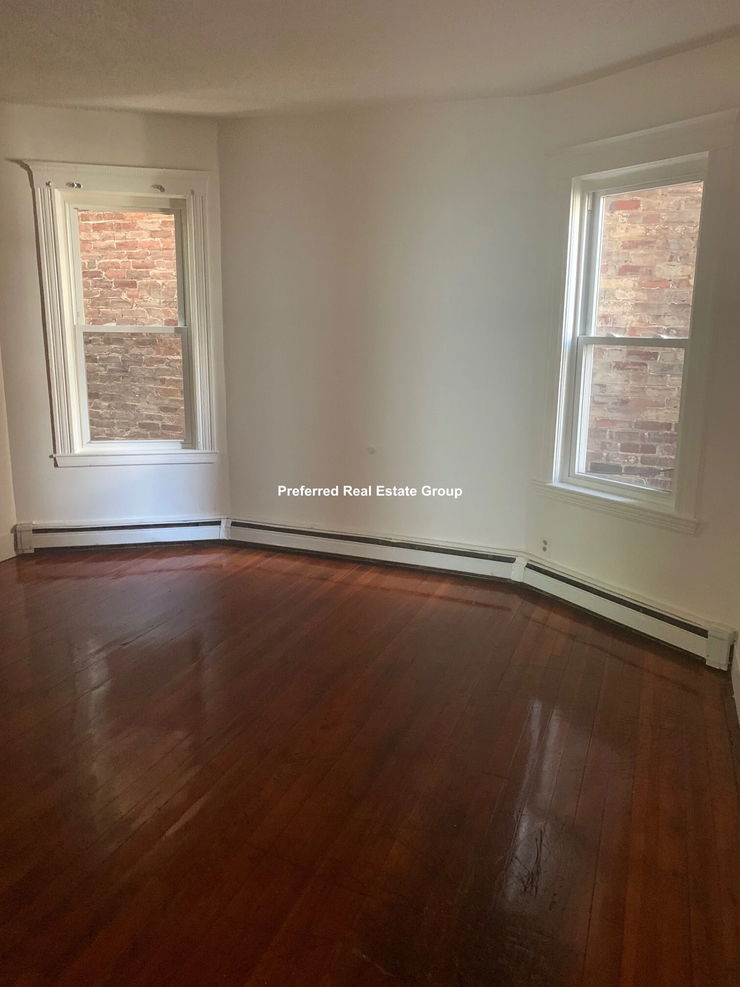 31 Dunreath St, Roxbury