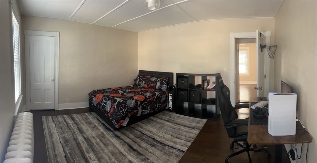 61 Stetson St, Whitman