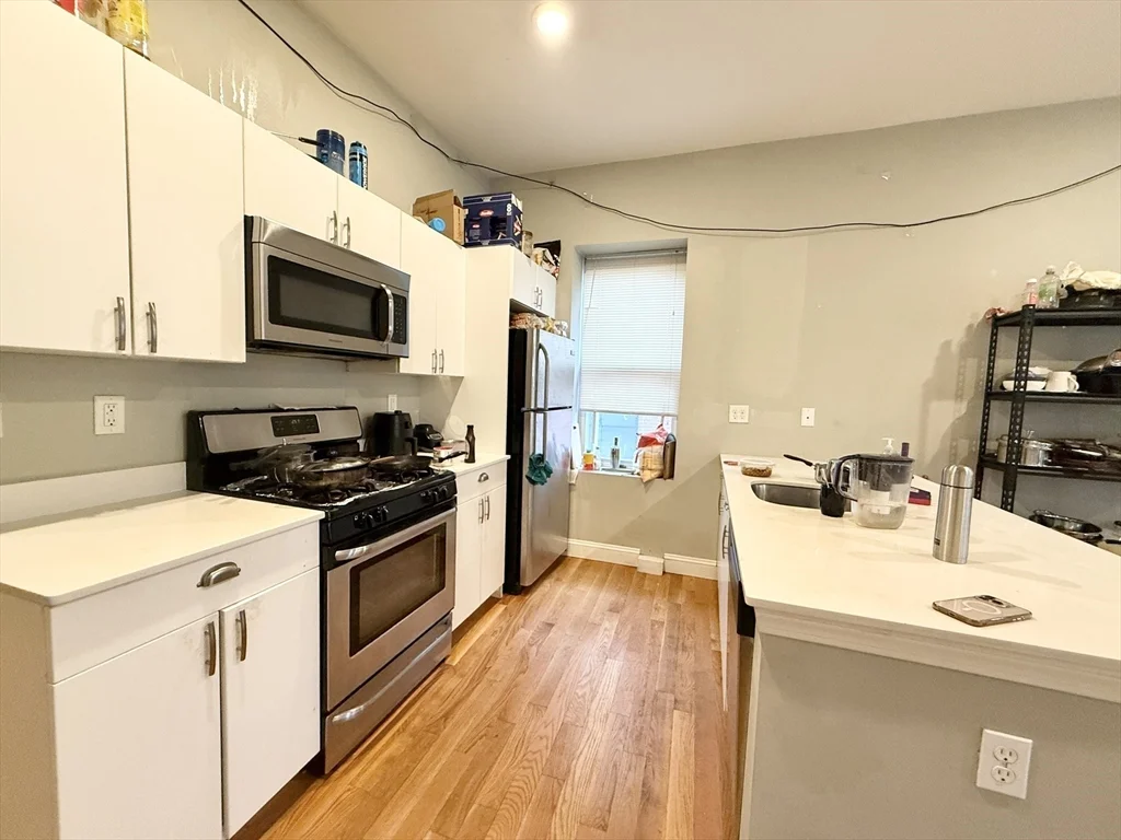 301-305 Dudley St, Roxbury