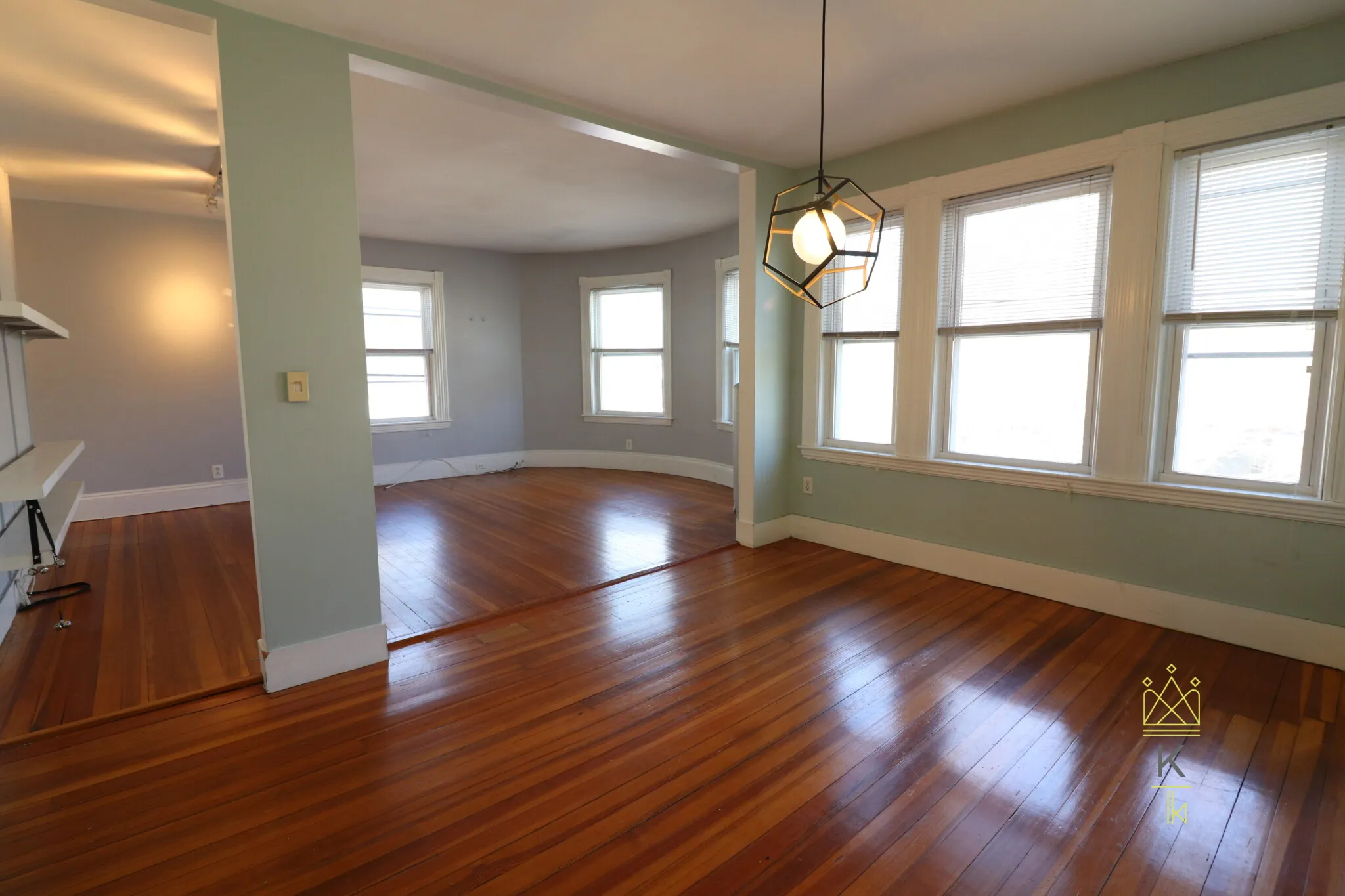 21 Osborne Rd, North Brookline