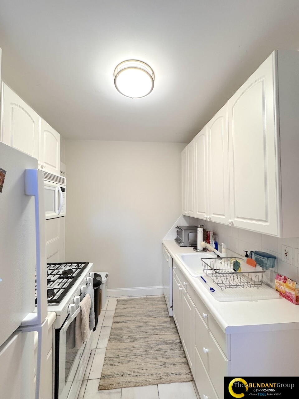 52 Garden St, Neighborhood Nine