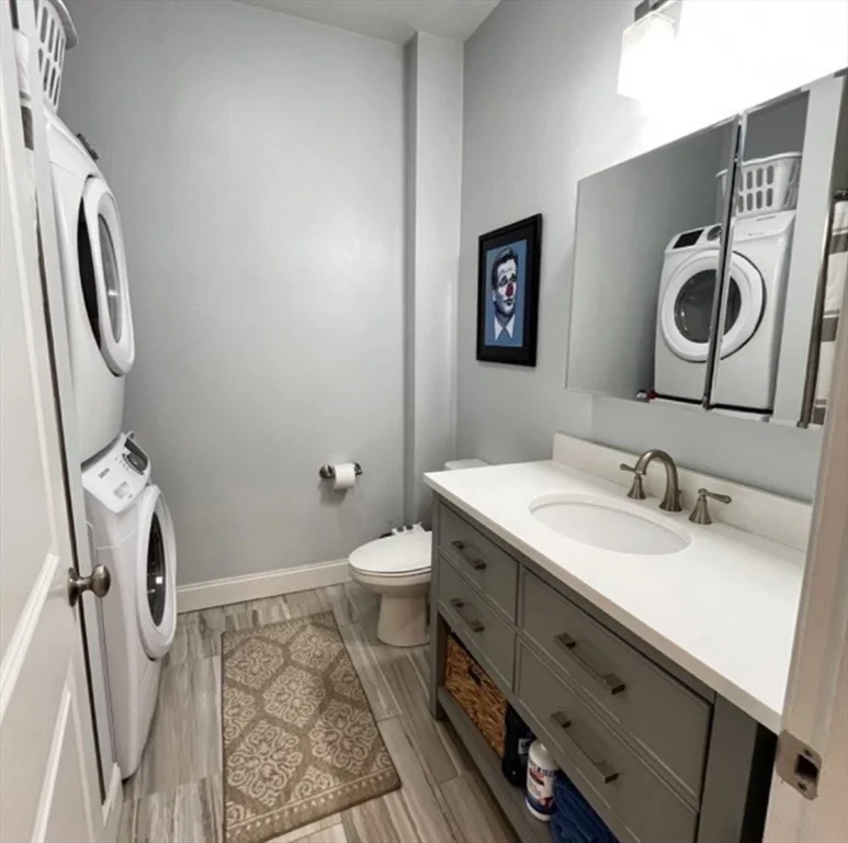 236 E St, South Boston