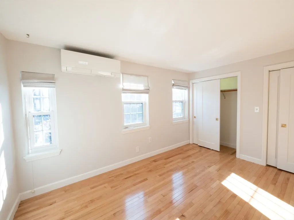 210 Third St, East Cambridge