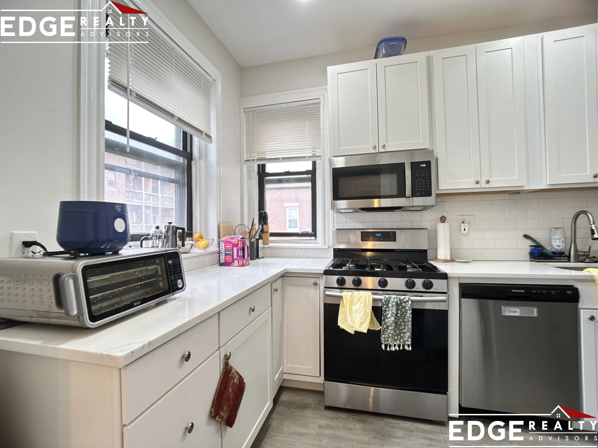 30 Glenville Ave, Brighton