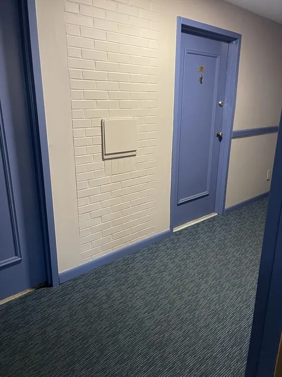 12 Woodland St, Everett