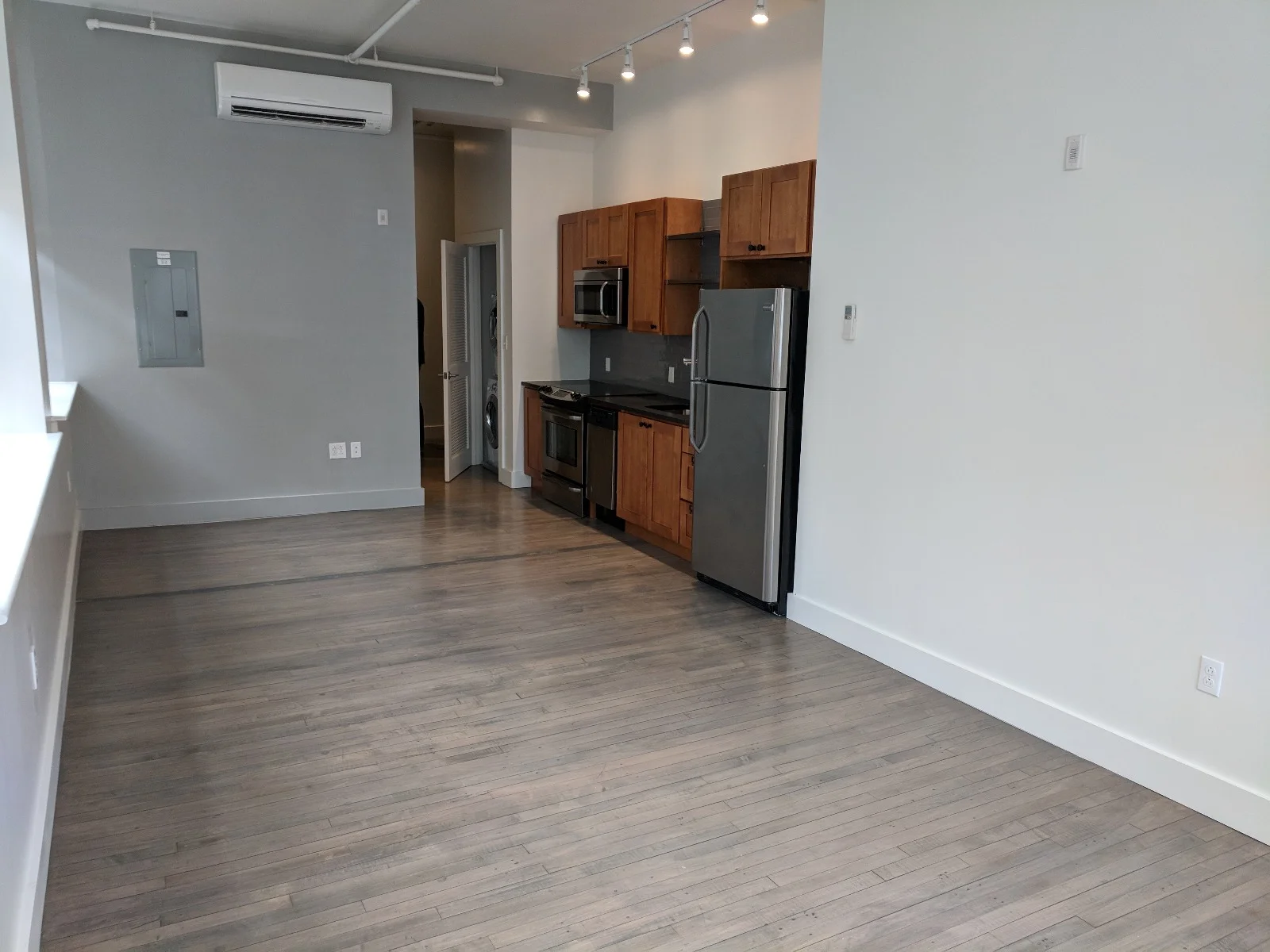 20 Sunnyside St, Jamaica Plain