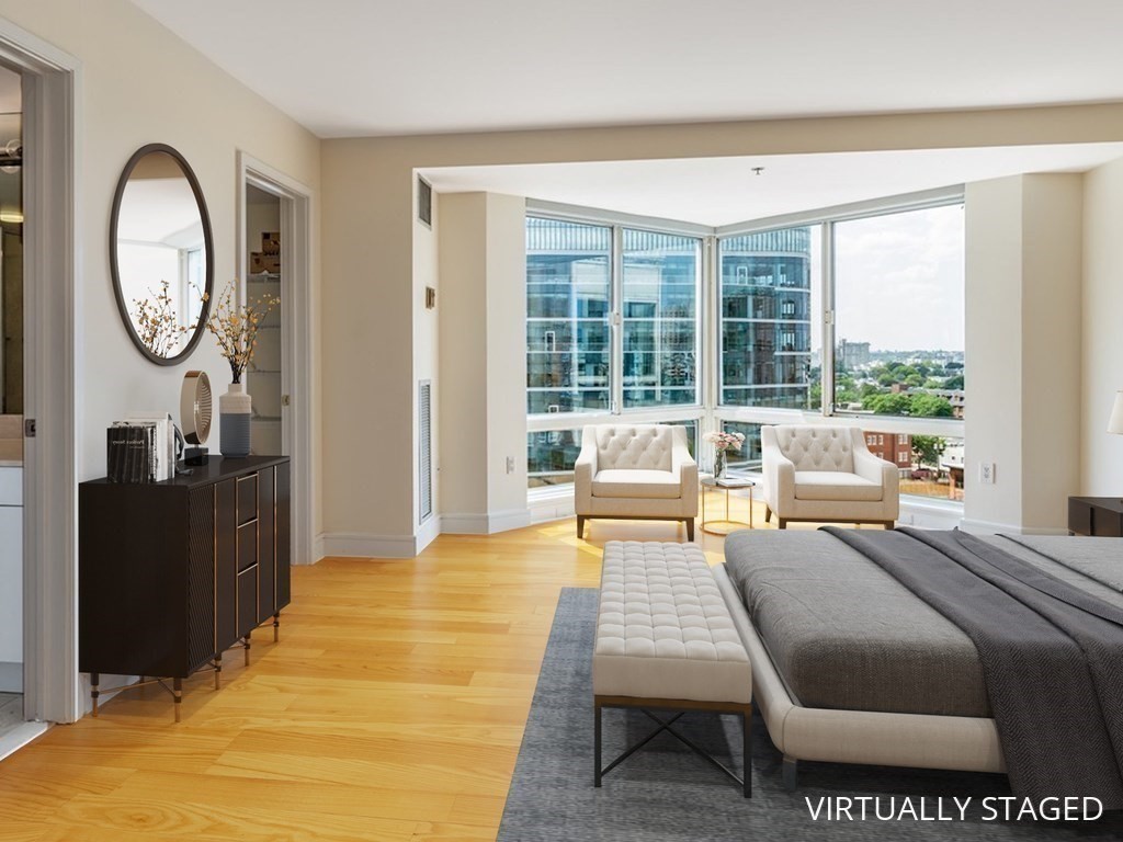 75-83 Cambridge Pkwa, East Cambridge