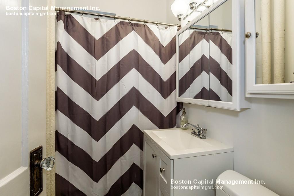 153 Strathmore Rd, Brighton