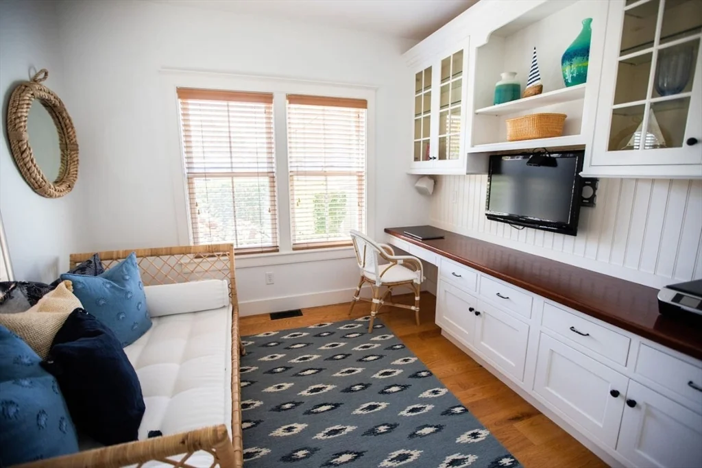 43 Vestal St, Nantucket (vil)