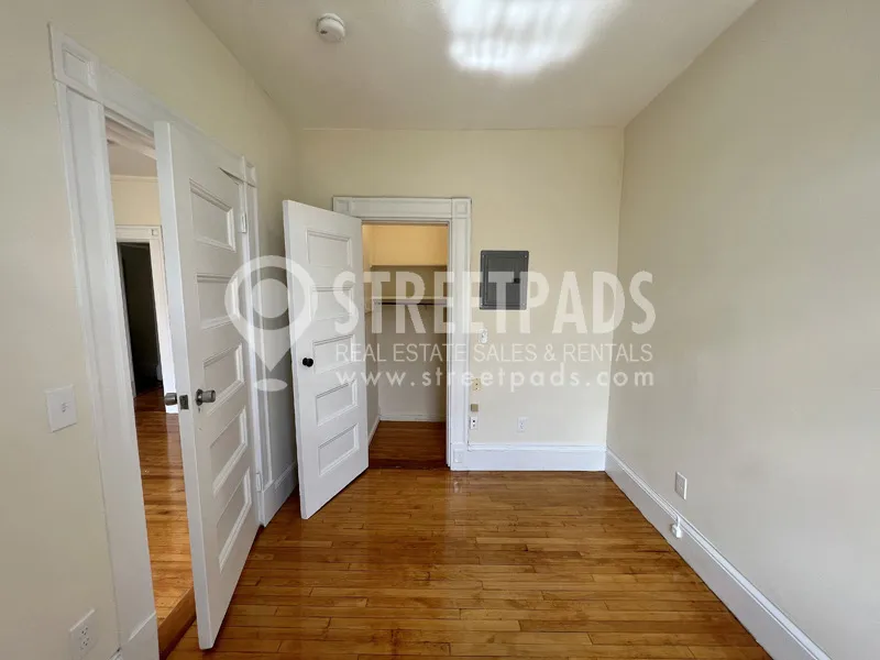 2 Ware St, Mid Cambridge