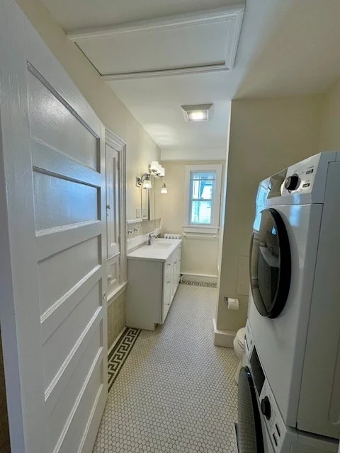 20 Peirce Rd, Lynn