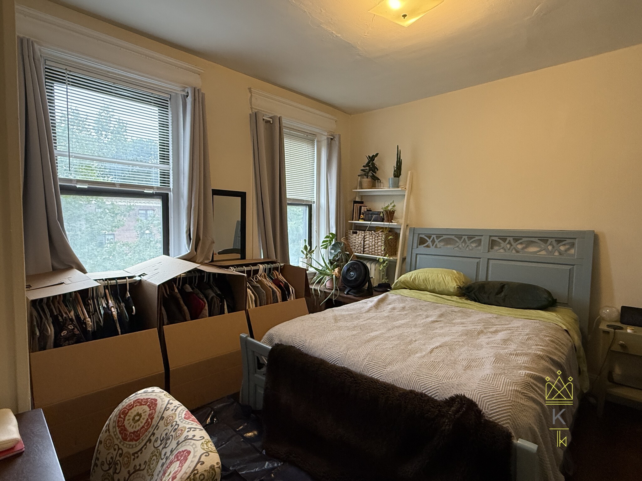 1963 Commonwealth Ave, Brighton