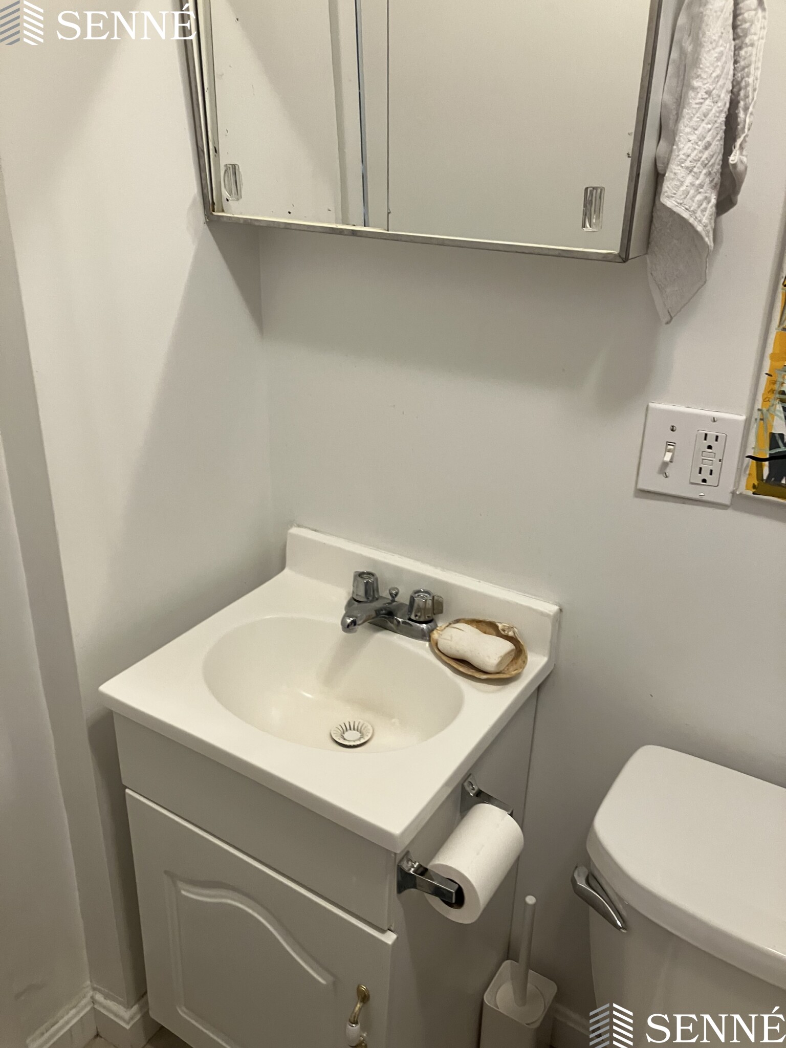 64 Vinal Ave, Union Square