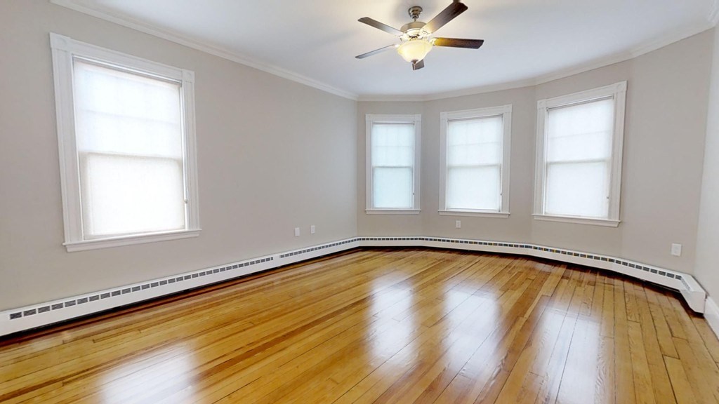 16 Church St, Belmont