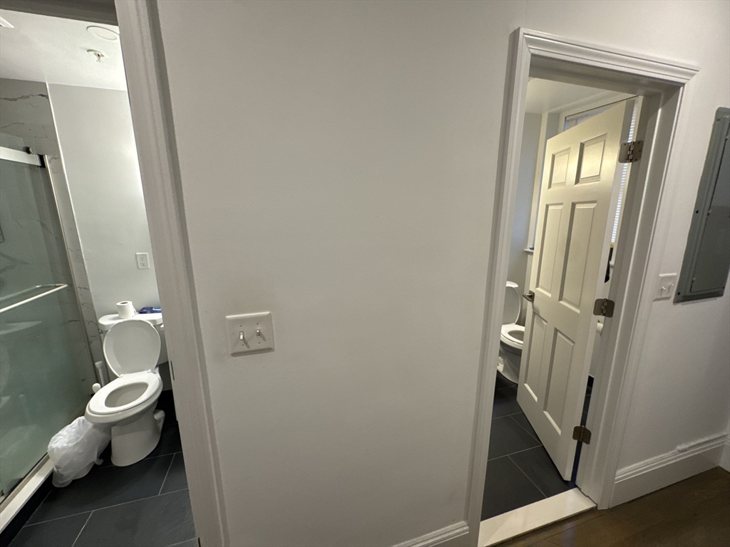 1406 Beacon St, Corey Hill