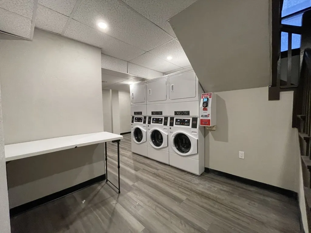 333 Broadway, Winter Hill