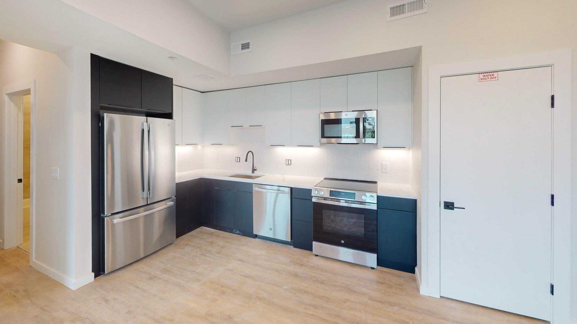 24 Mount Pleasant St, East Somerville