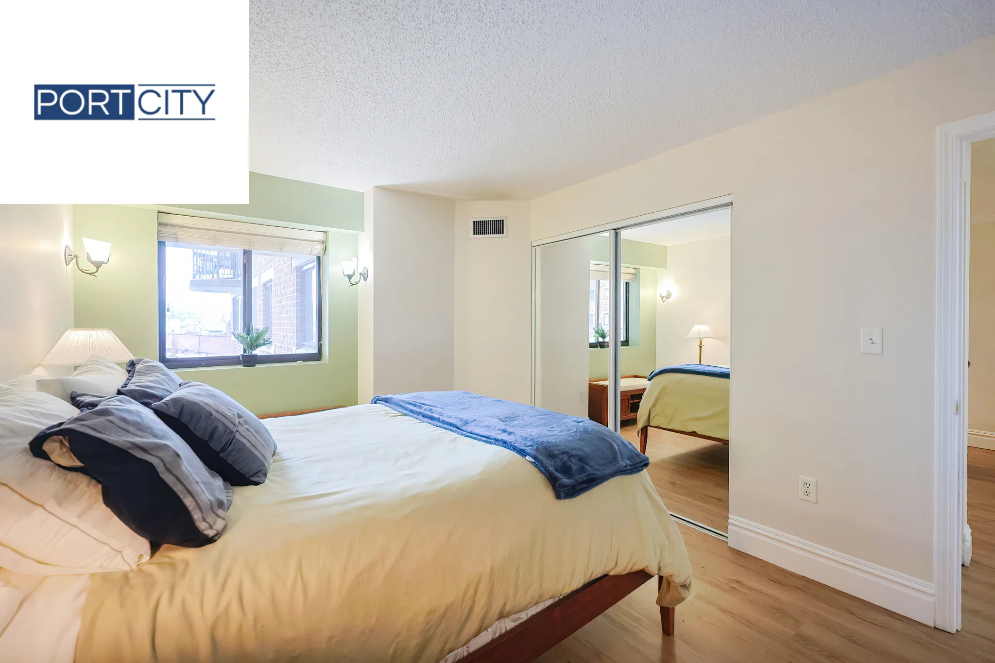 15 Beacon St, Downtown