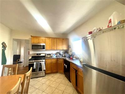 227 Boston Ave, Medford