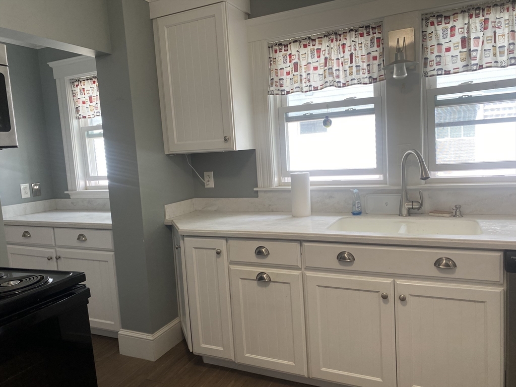 519 Belmont St, Belmont