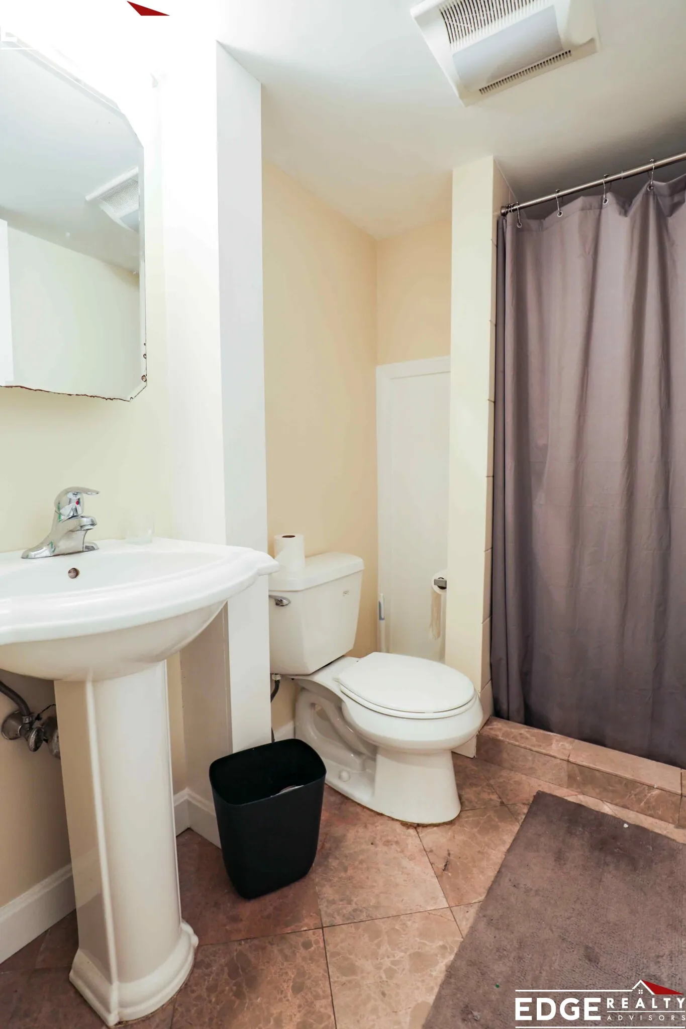 1868 Commonwealth Ave, Brighton