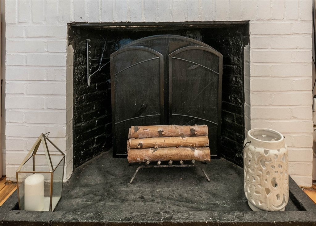 36 Joy St, Beacon Hill