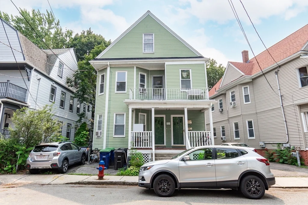 24 Aberdeen Rd, Powder House Square