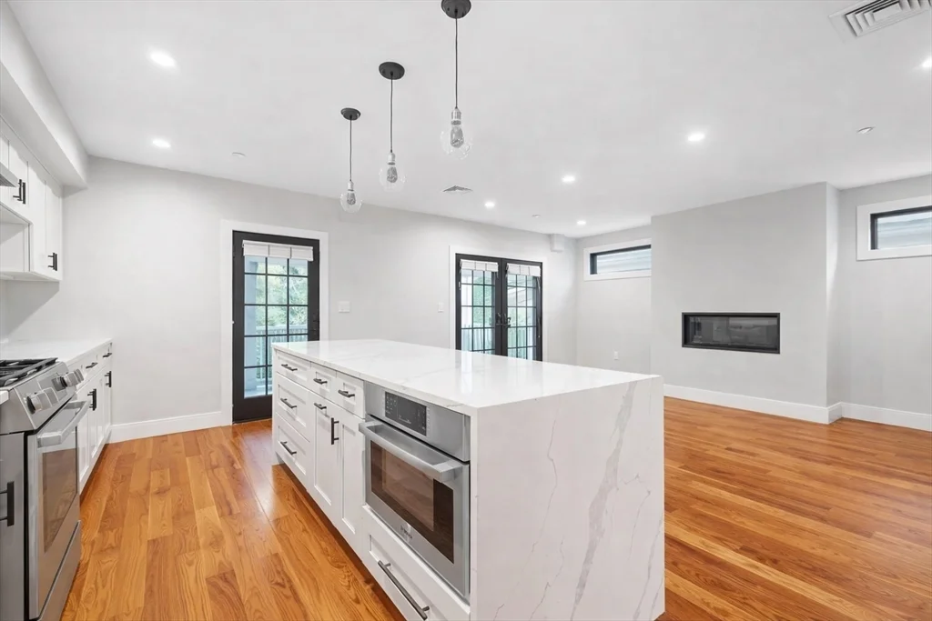 113-115 Falcon St, Eagle Hill