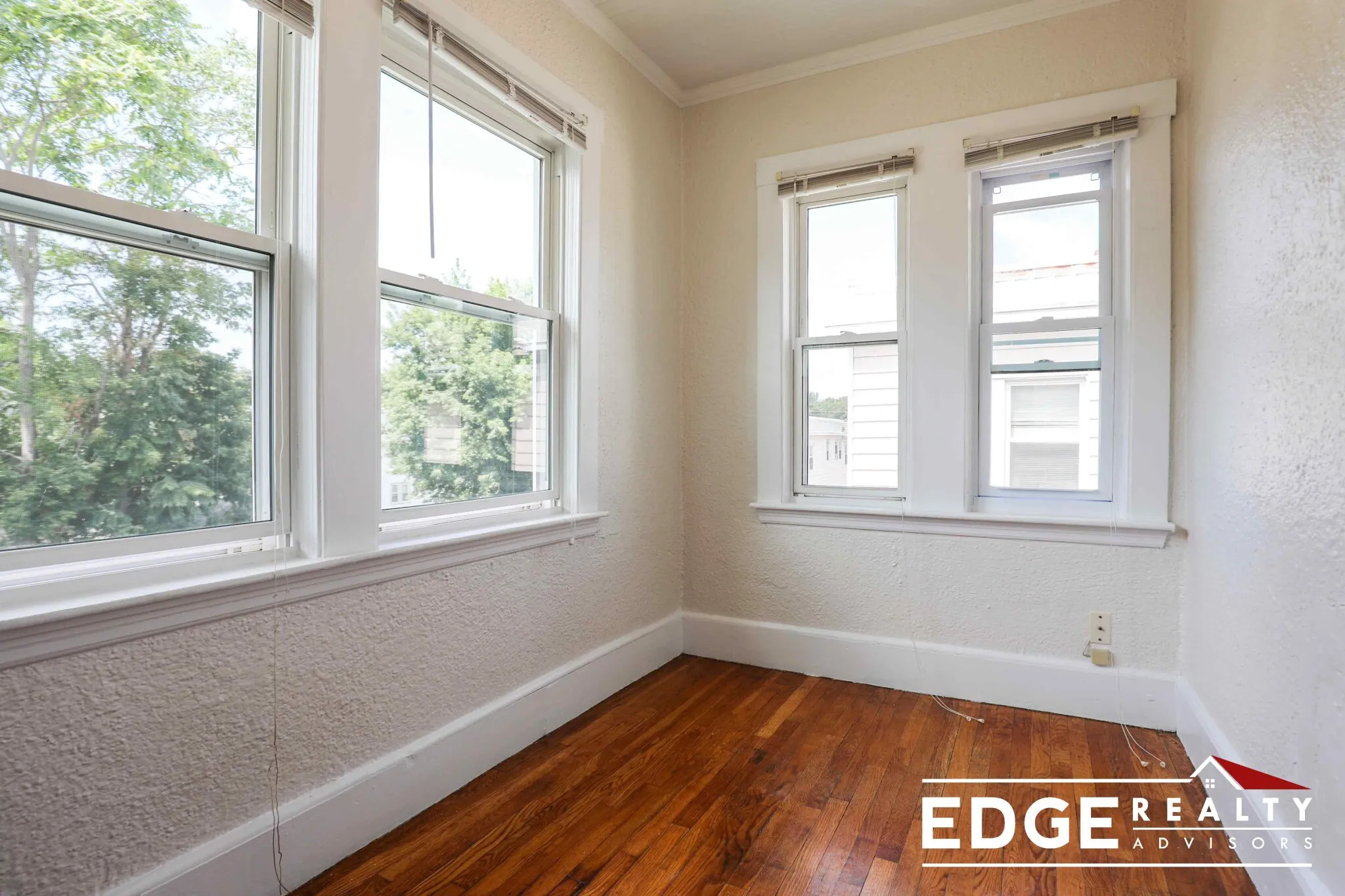 2 Pama Gardens, Brighton