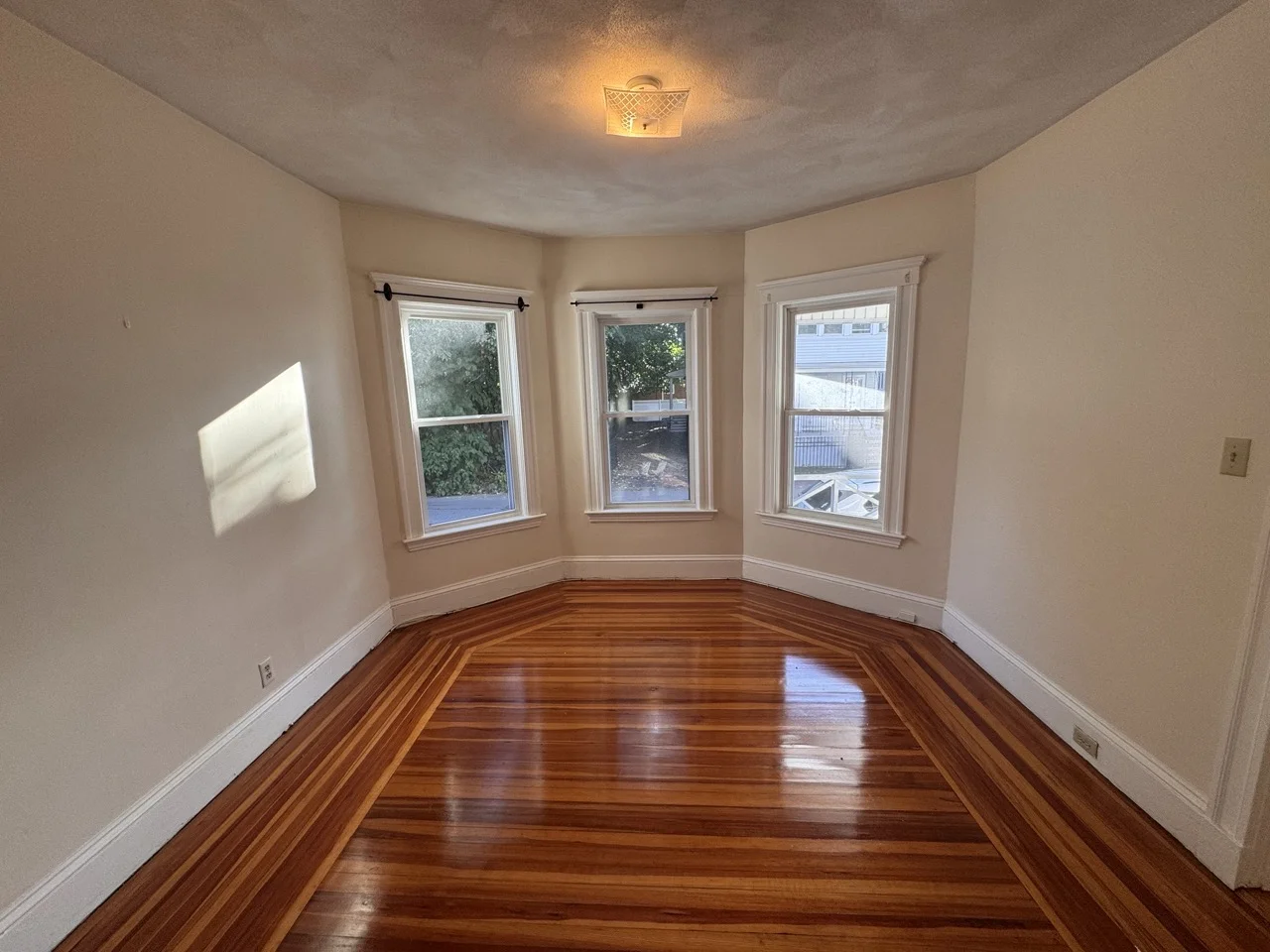 44 Wilson Ave, Belmont