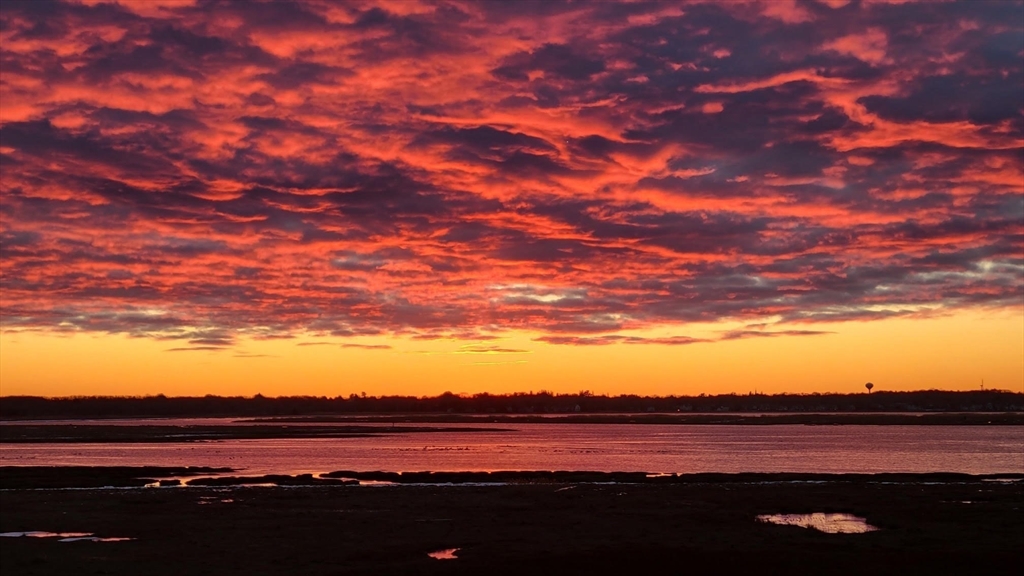 36 Old Point Rd, Plum Island