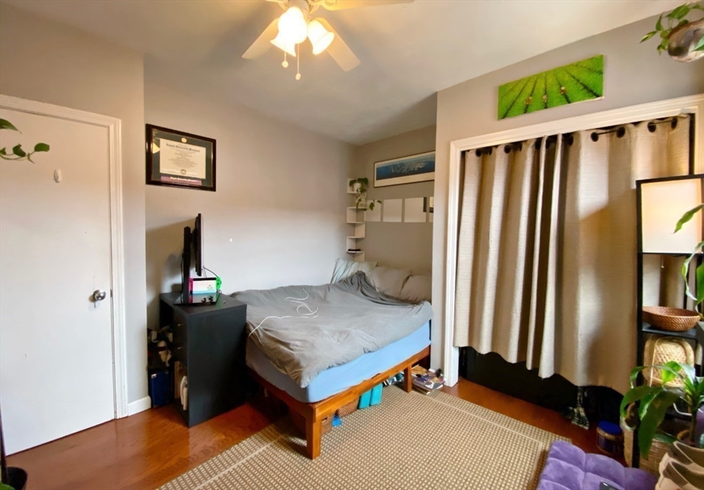 149 Cottage, East Boston