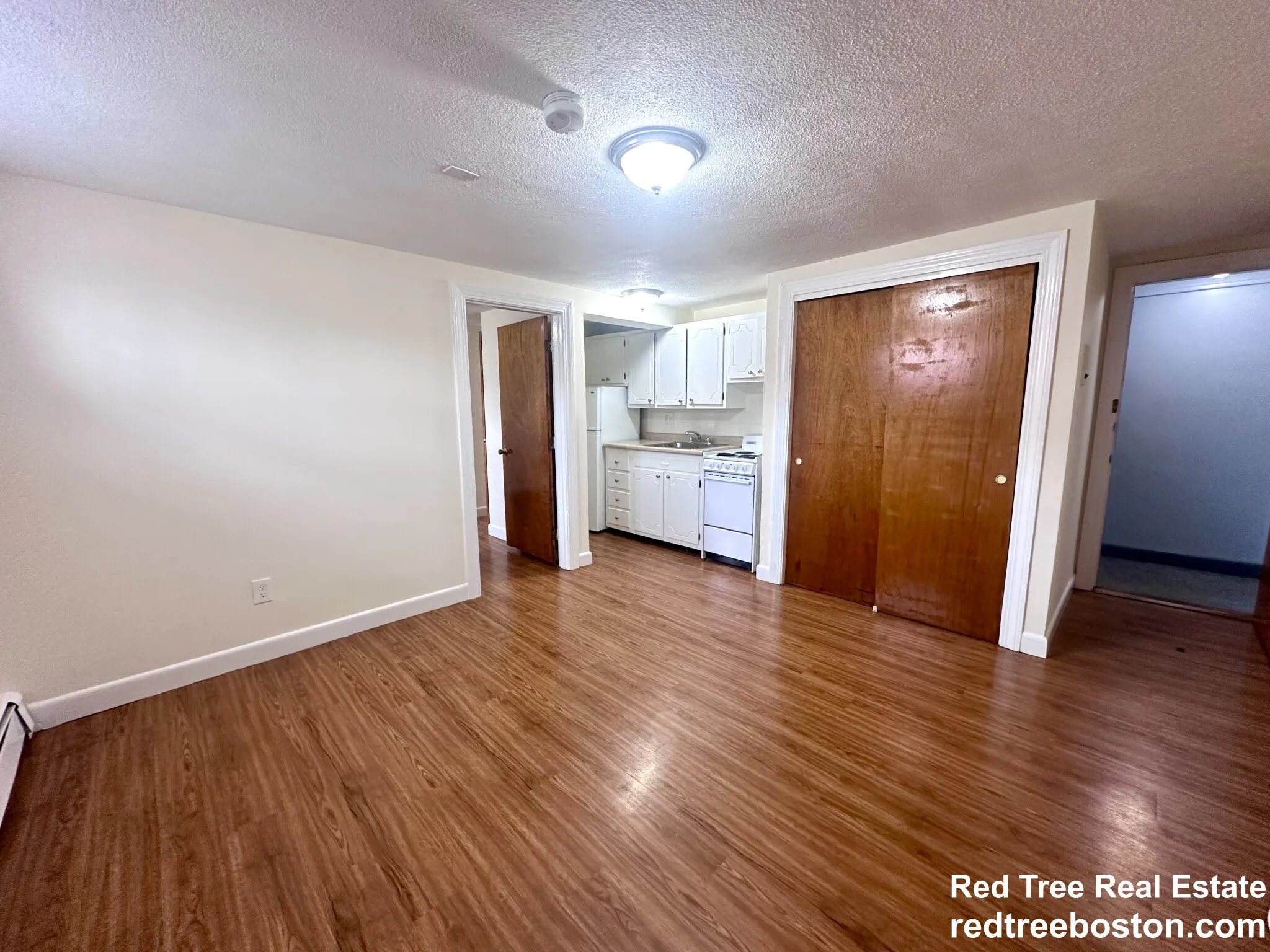 176 North Beacon St, Brighton