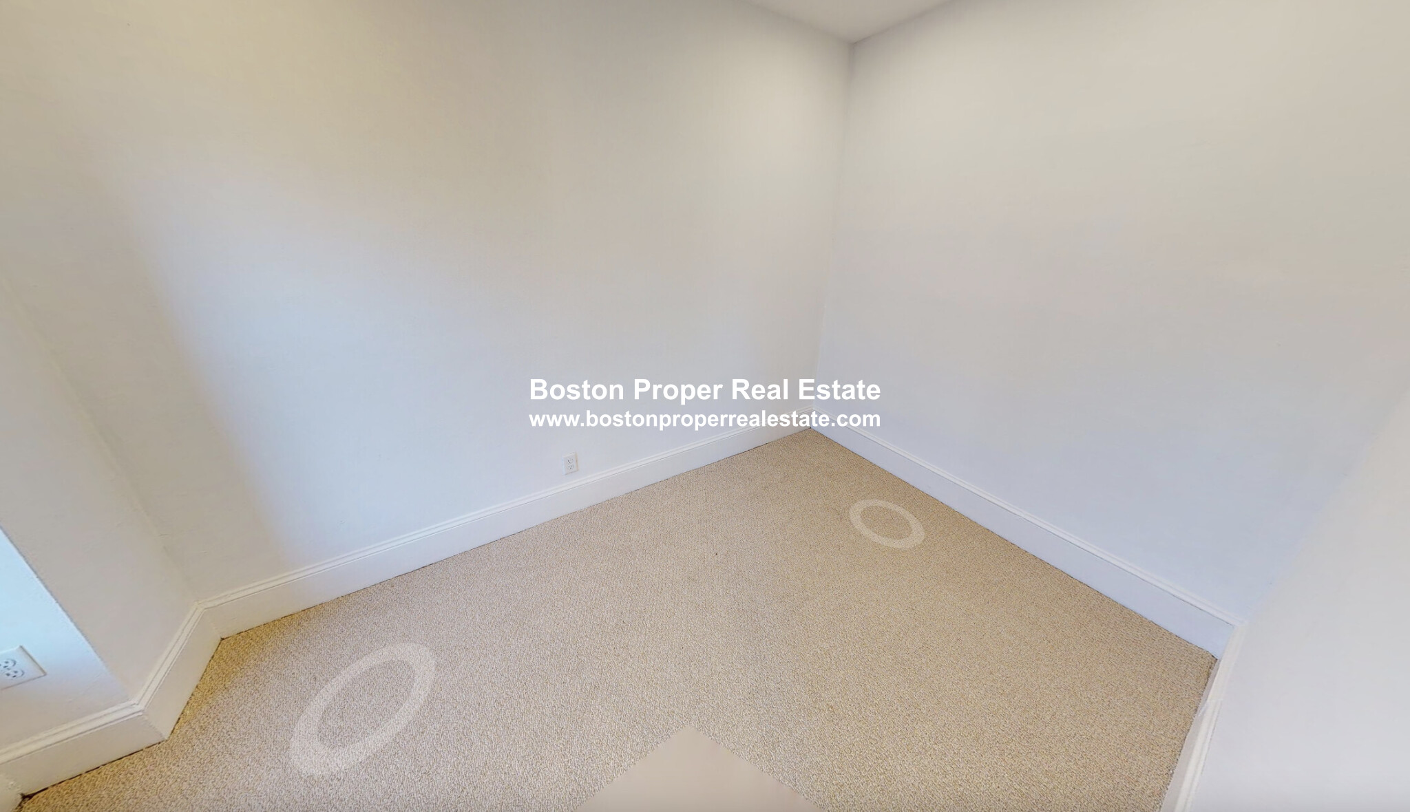 225 Newbury St, Back Bay