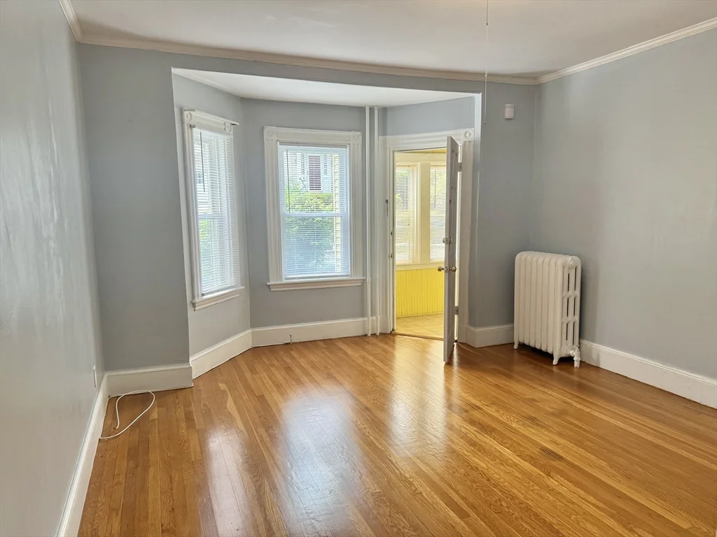 87 Glendower Rd, Roslindale