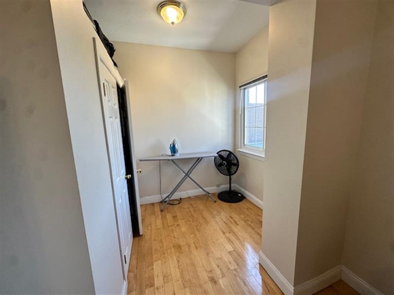 281 Harvard St, Mid-Cambridge