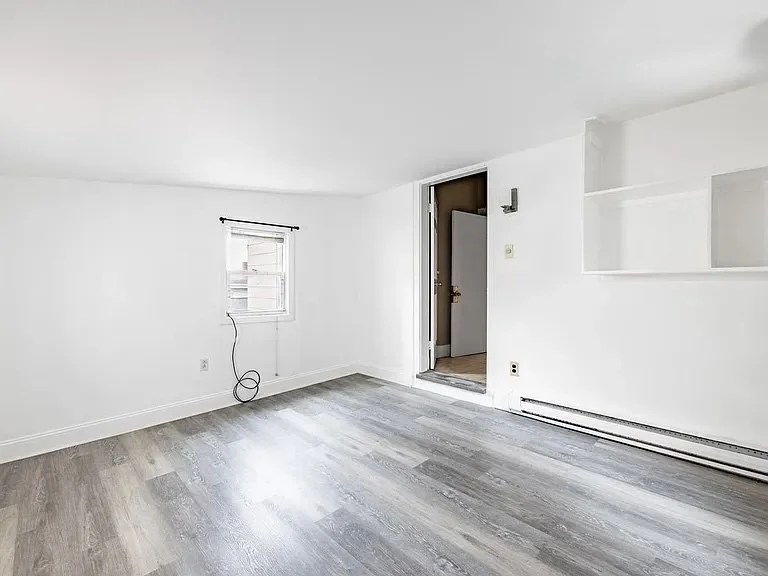 59 -61 Glenwood, Winter Hill