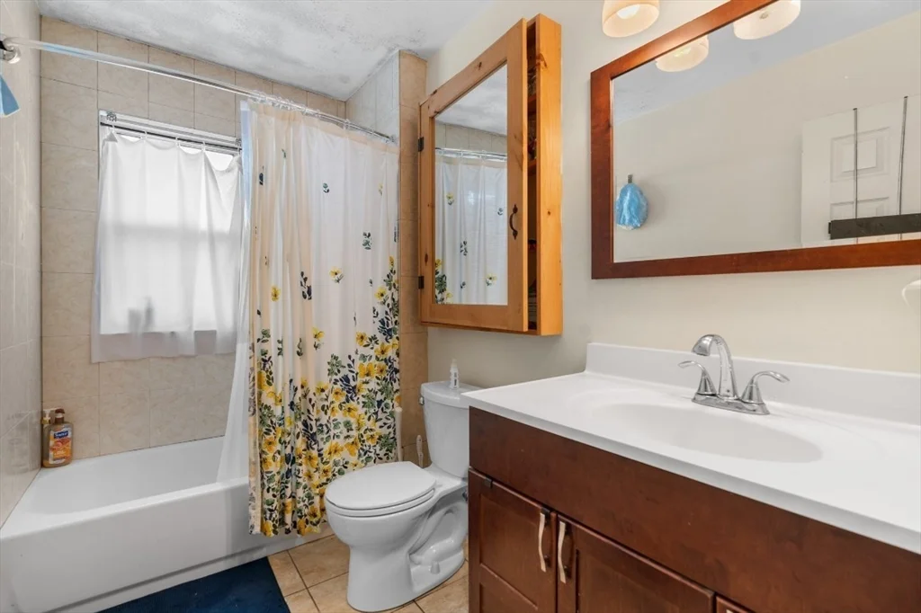 79-81 Vernon St, Waltham