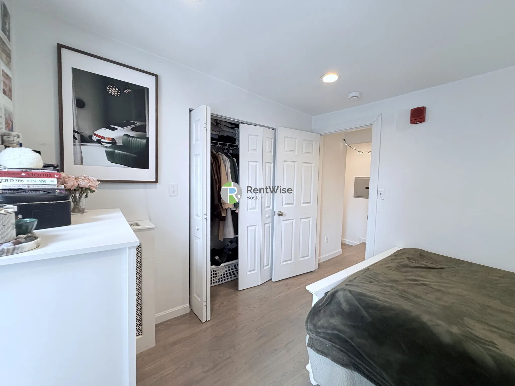19 Peterborough St, Fenway