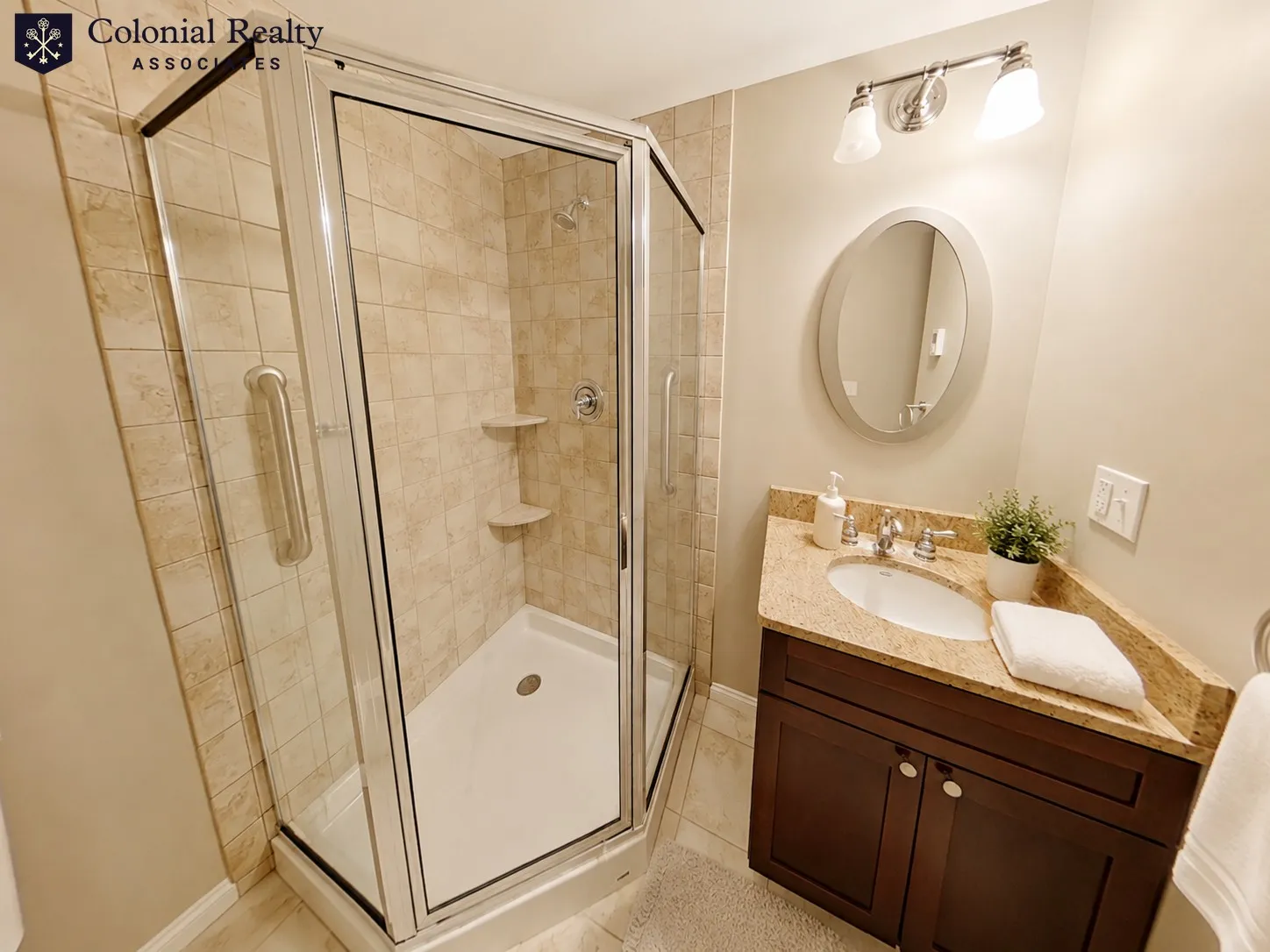 40 Glenellen Rd, West Roxbury